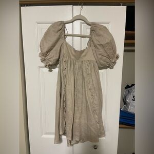 Babydoll dress with puff sleeves
